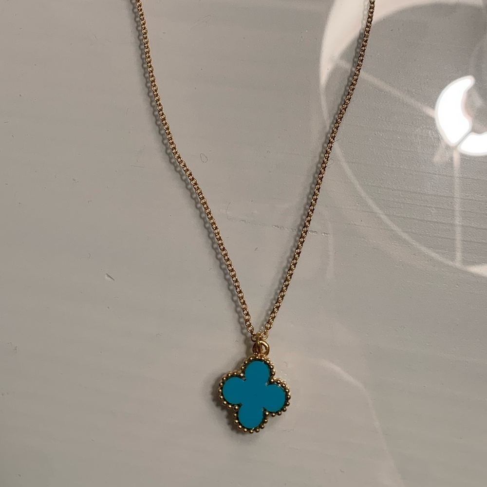 Gold and Turquoise clover necklace NWT